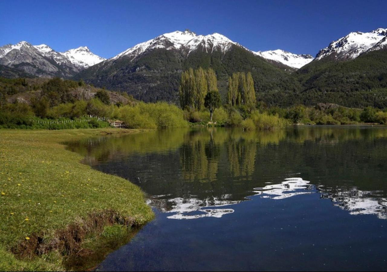 Hosteria Ruca Kitai Villa Lago Rivadavia Esterno foto
